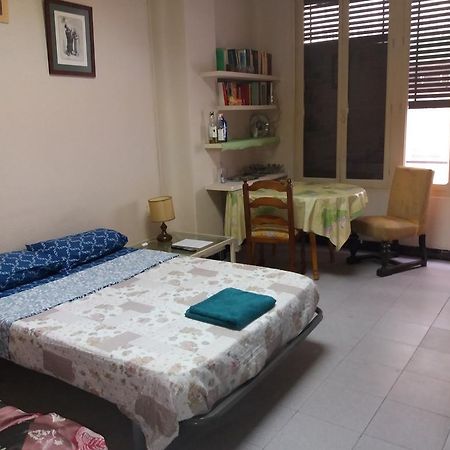 Room Star Alicante Eksteriør bilde