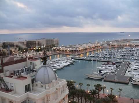 Room Star Alicante Eksteriør bilde