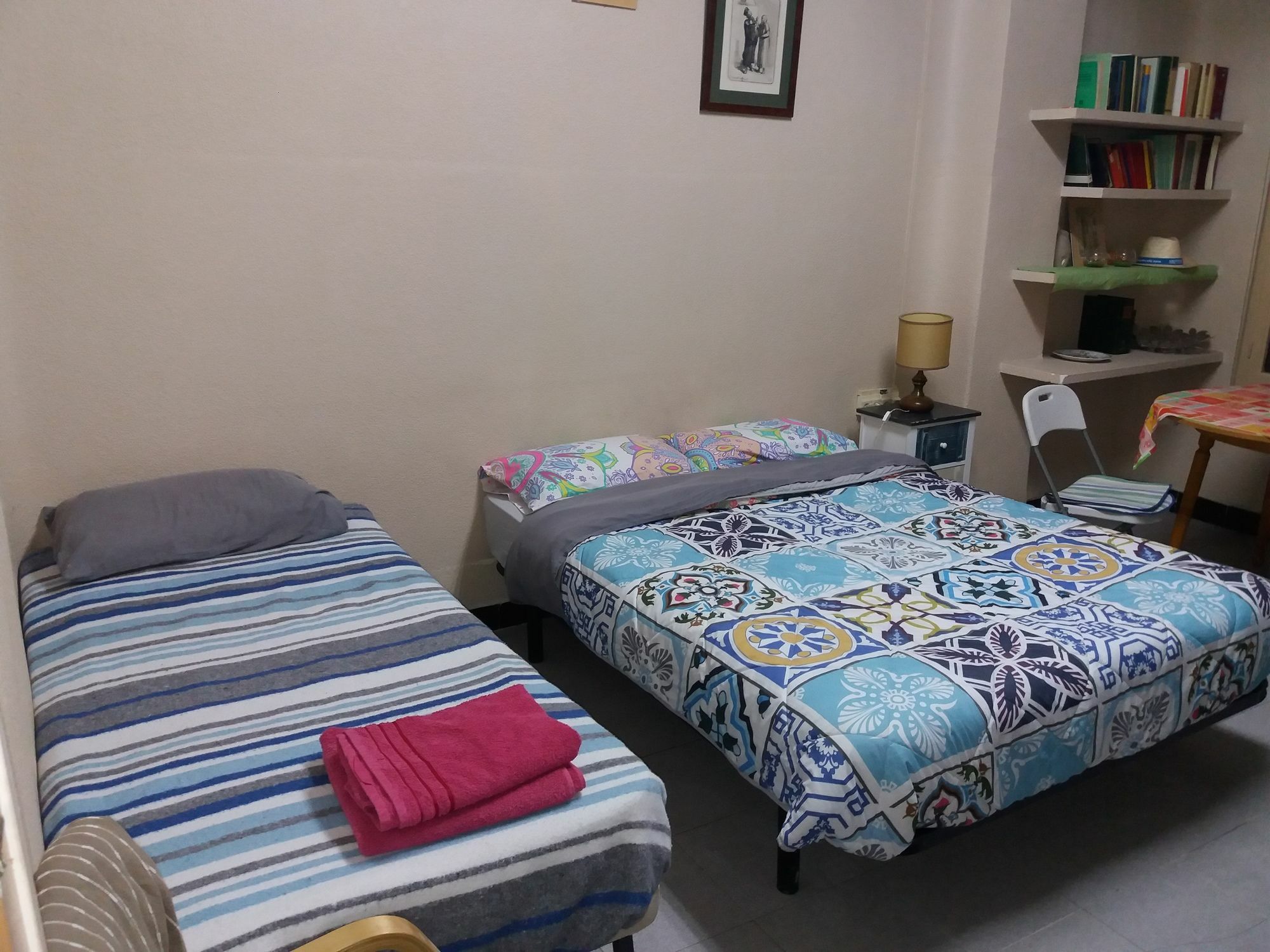 Room Star Alicante Eksteriør bilde